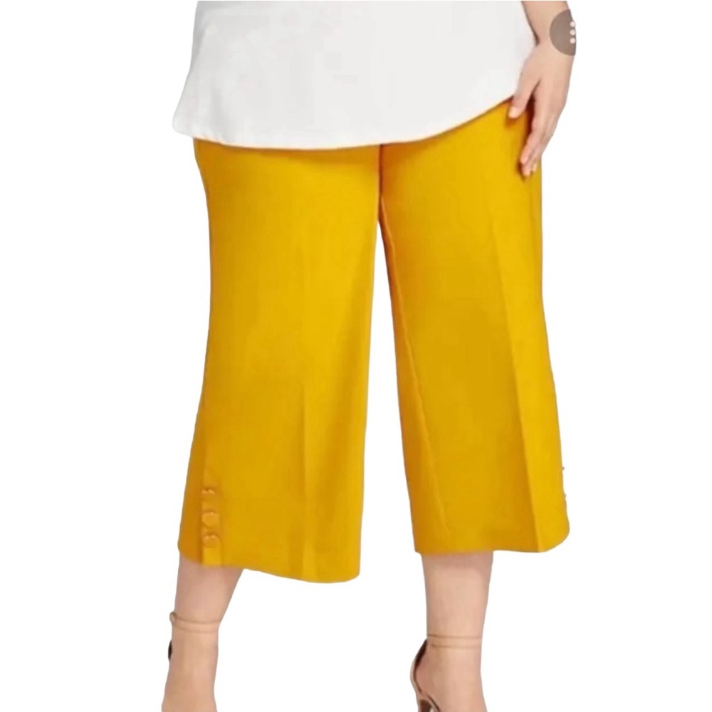 Lane Bryant The Laney Wide Leg
Crop Mustard Yellow women’s plus size 24P